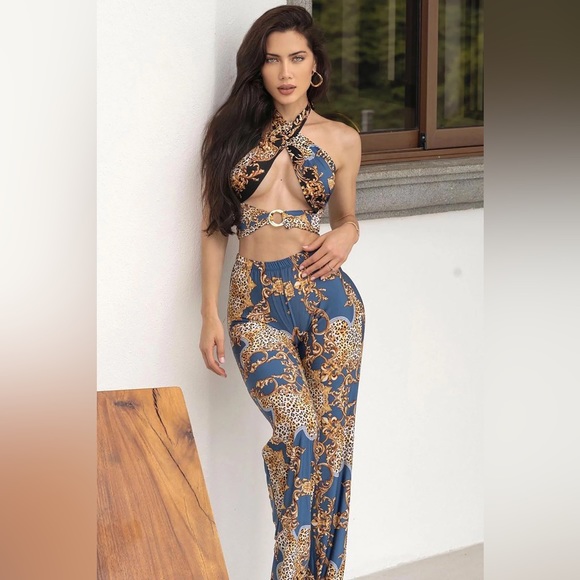 Fashion Nova Pants - Set | Blue and Gold